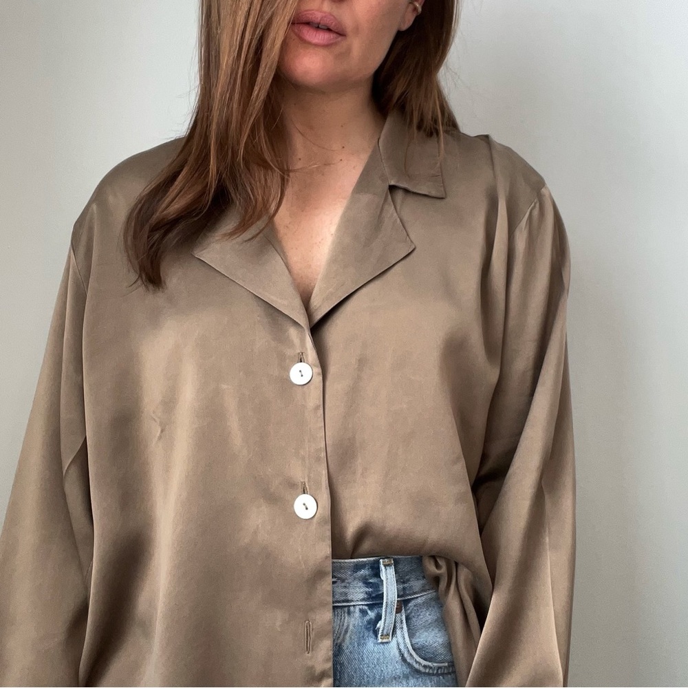SOLD// Vintage Silk Blouse in Brown - Picture 3 of 10
